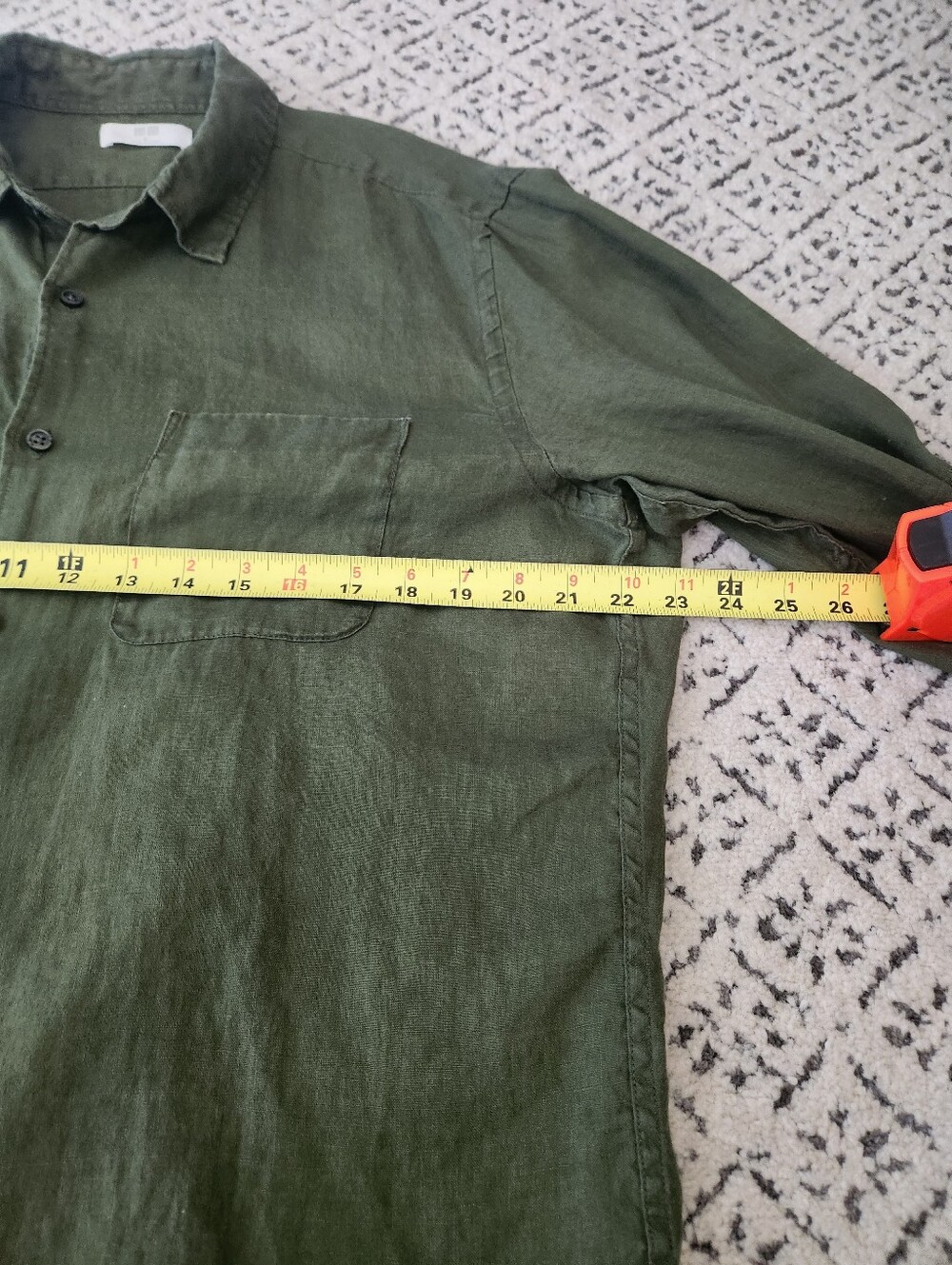 UNIQLO 100% Linen Button-Up Shirt – Men's XL – Olive Green Long Sleeve - Picture 7 of 10